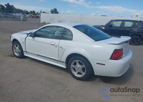 2001 Ford Mustang из США, поврежденный, VIN 1FAFP40461F256146